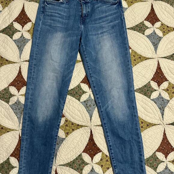 Flying Monkey Denim - Flying Monkey mid rise skinny jeans with a frayed hem size 28” waist